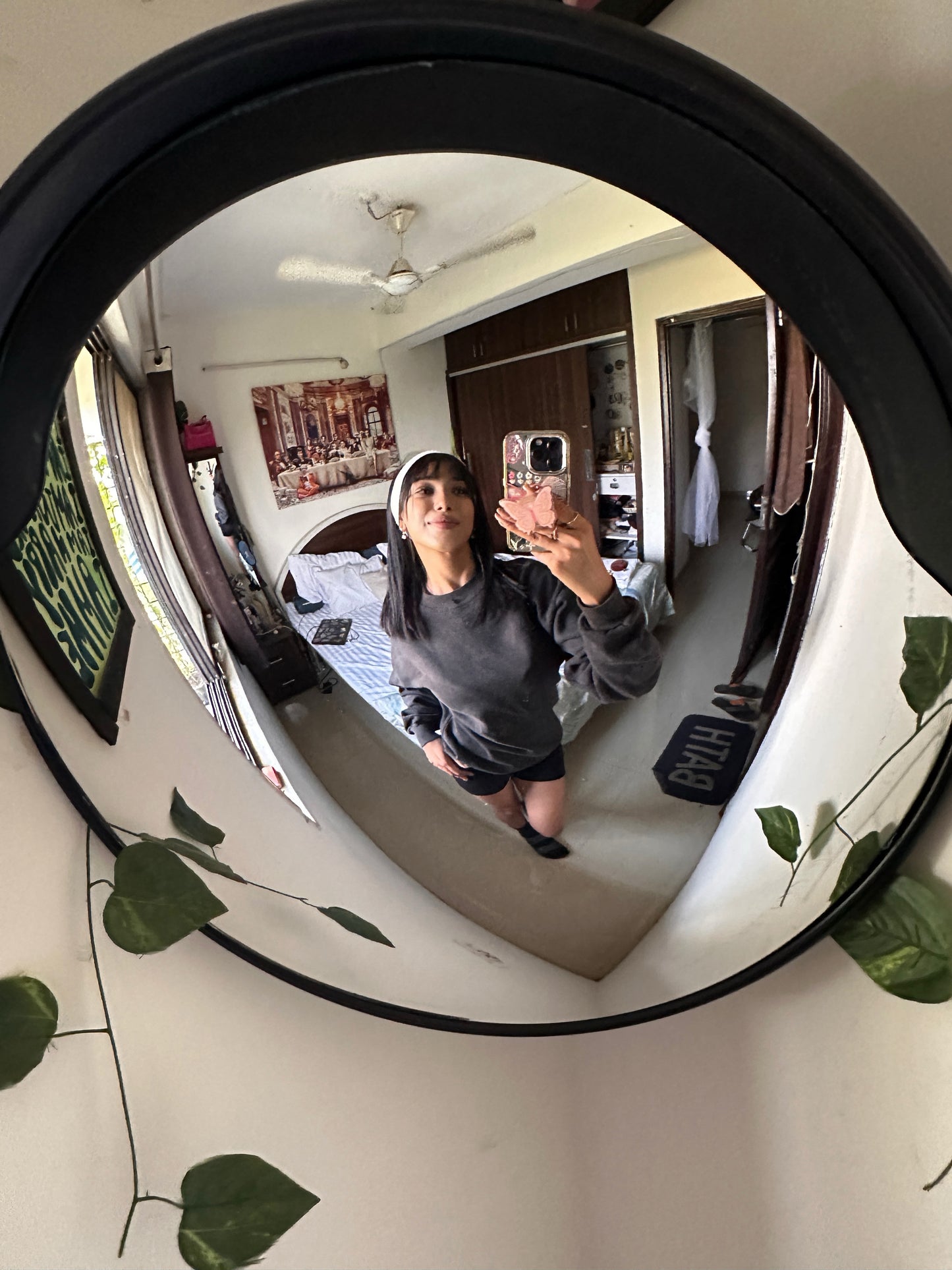 AESTHETIC TRAFFIC MIRROR