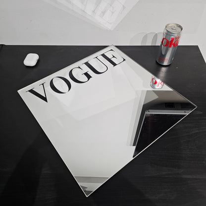 VOGUE MIRROR