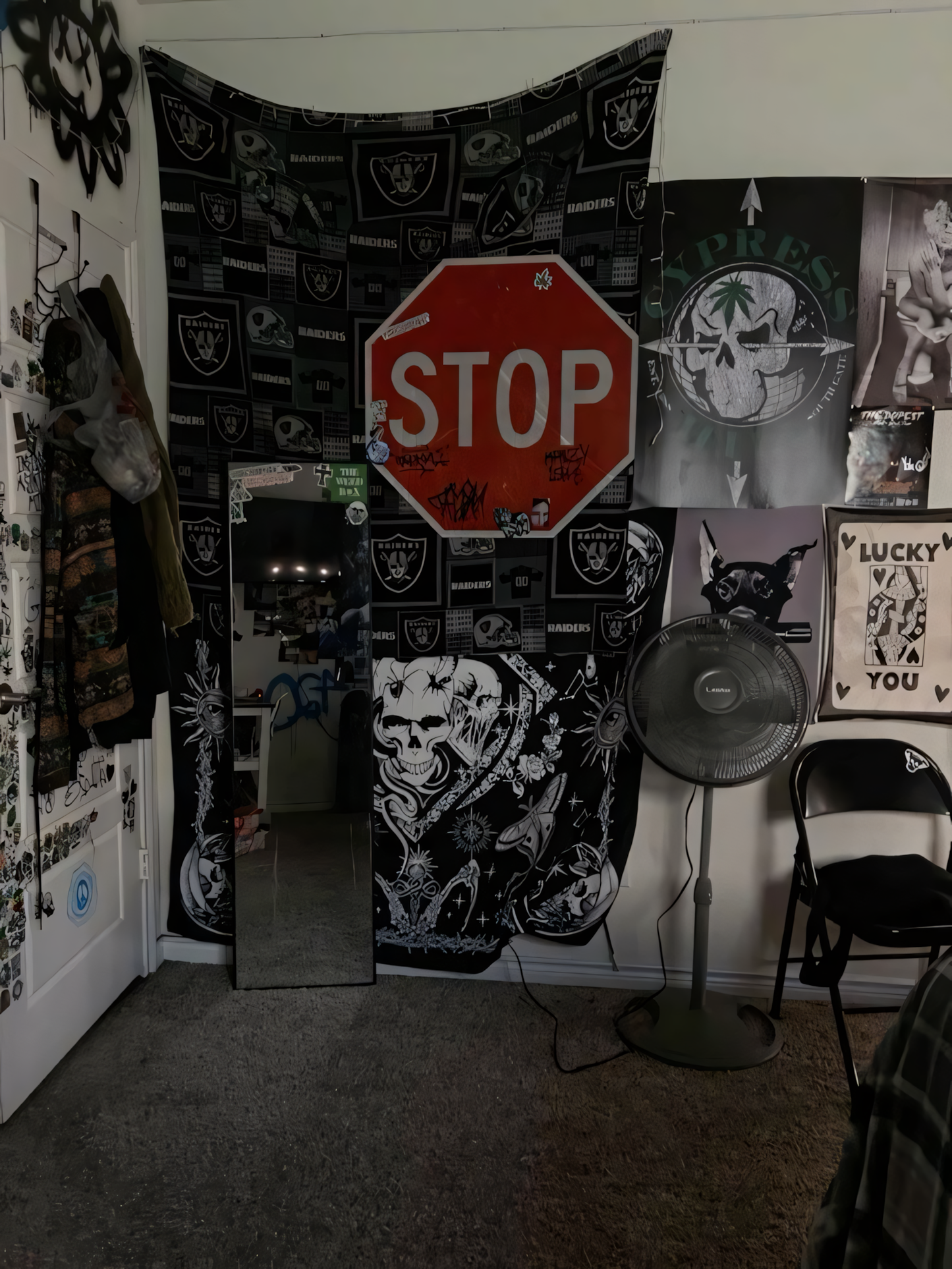 STOP SIGN - AESTHETIC ROAD SIGNS