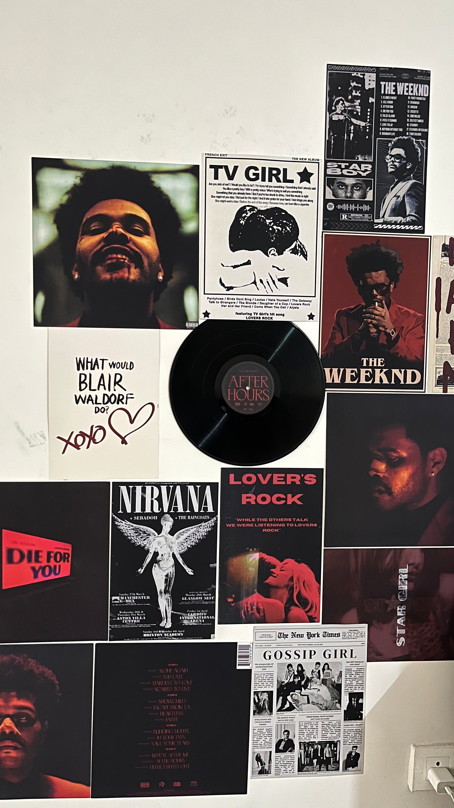 CUSTOM WALL DECOR SET - ALBUM COVER POSTERS AND VINYL RECORDS